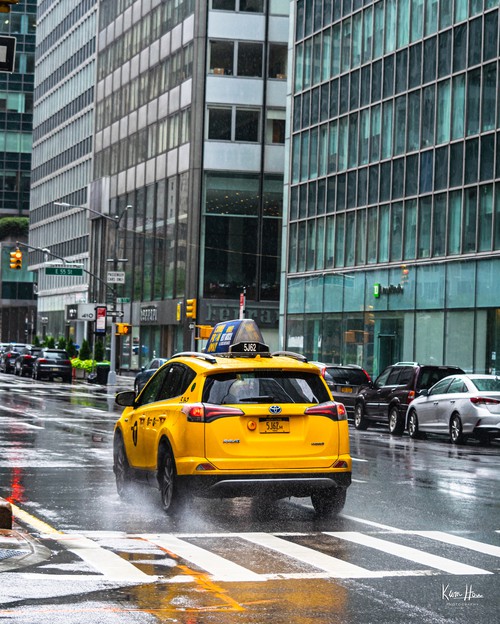 New York Taxi in Rain on Park Ave